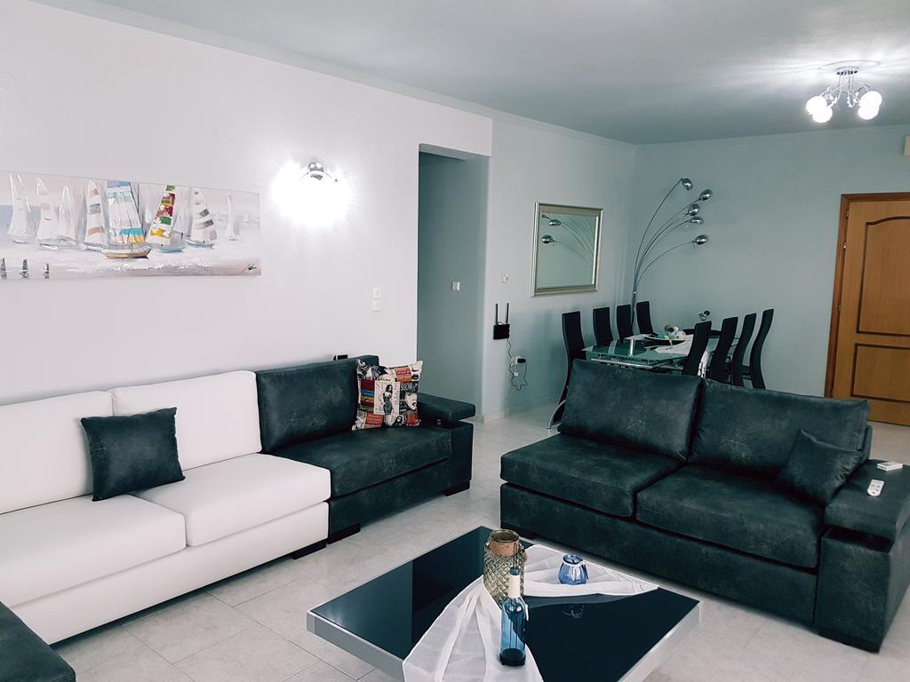 Bourlis Apartments Asproválta Eksteriør bilde