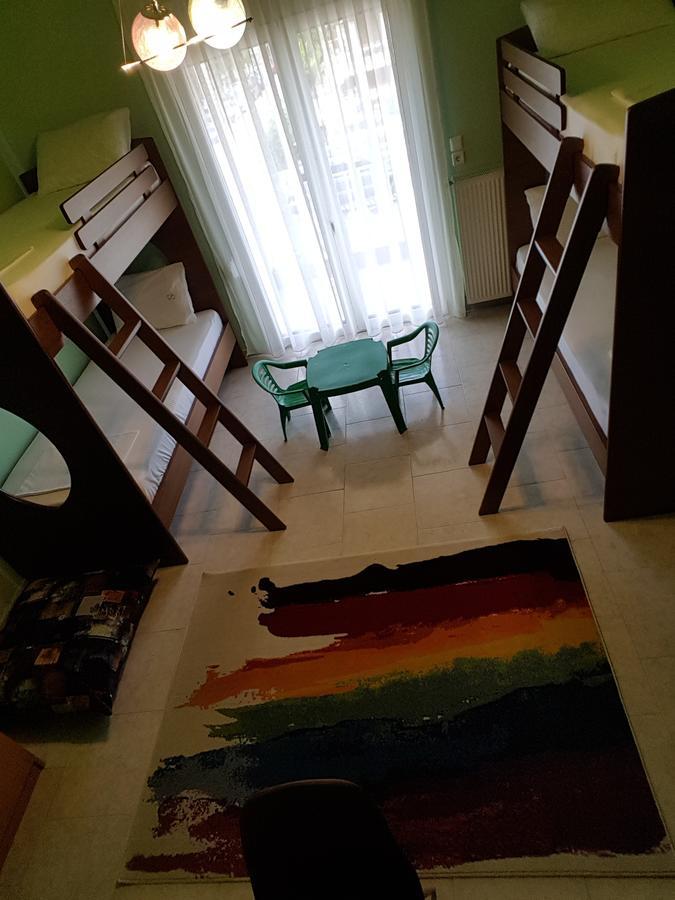 Bourlis Apartments Asproválta Eksteriør bilde
